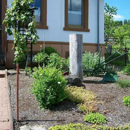 Katharina Ferienwohnung Am Eifelsteig Apartamento Neroth