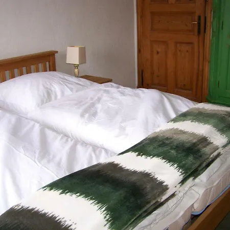 Apartamento Katharina Ferienwohnung Am Eifelsteig