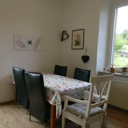Apartamento Katharina Ferienwohnung Am Eifelsteig